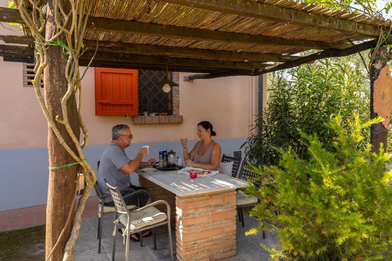 Agriturismo Canale Peccioli Exterior foto
